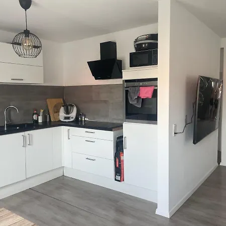 Daire Executive Maisonette Penthouse Loft, Rooftop Pool, Central Hannover And Direct Messe Connection *